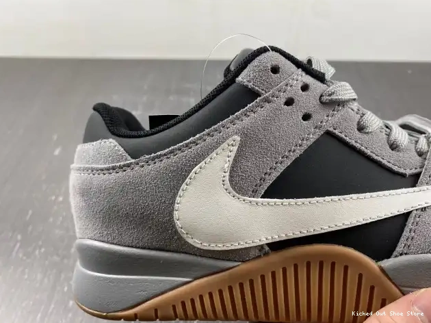 Kick Theory CHECK JORDAN X CUT FZ8117-001 TRAVIS SCOTT THE 0524